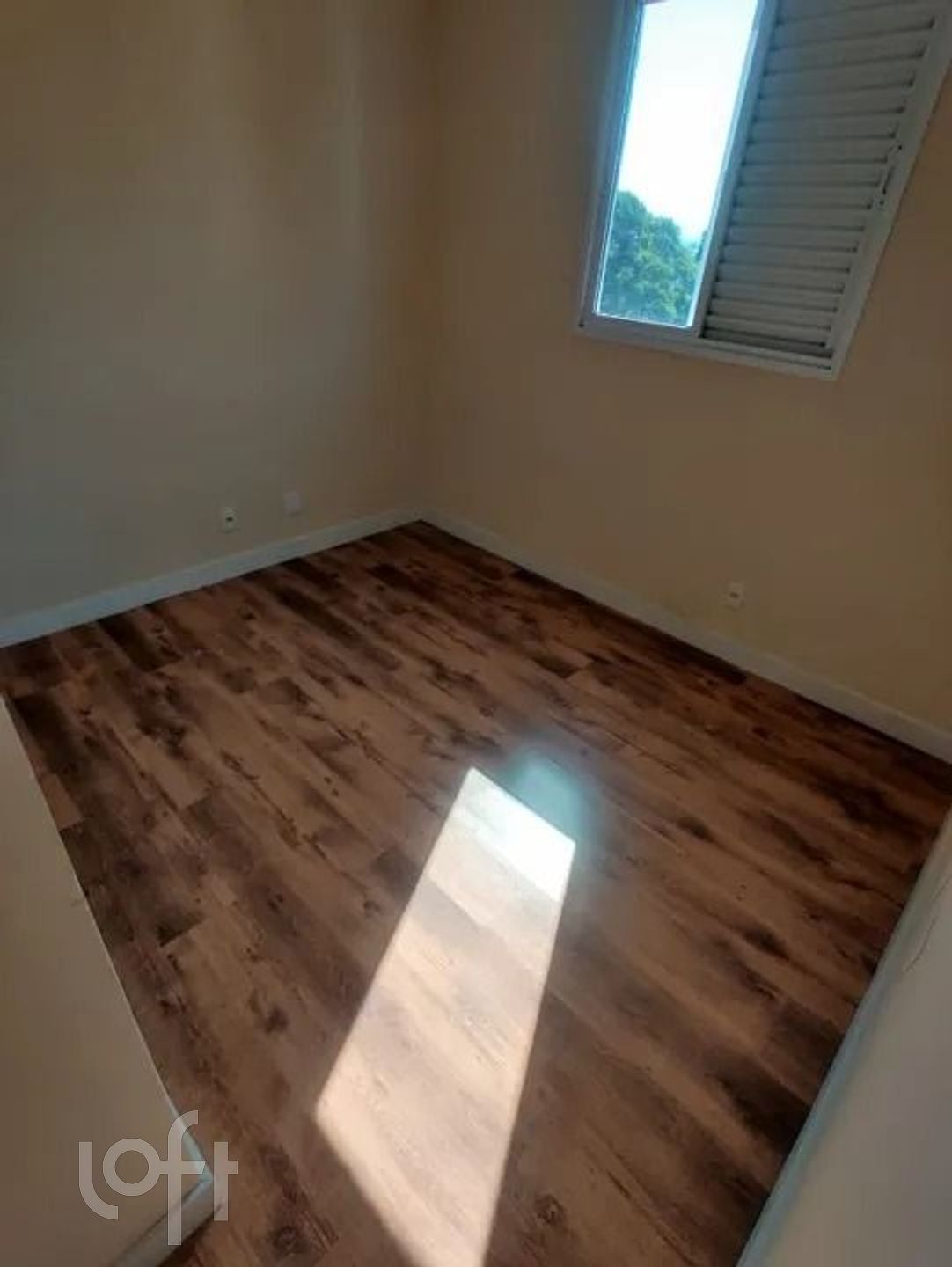 Apartamento à venda com 3 quartos, 63m² - Foto 2