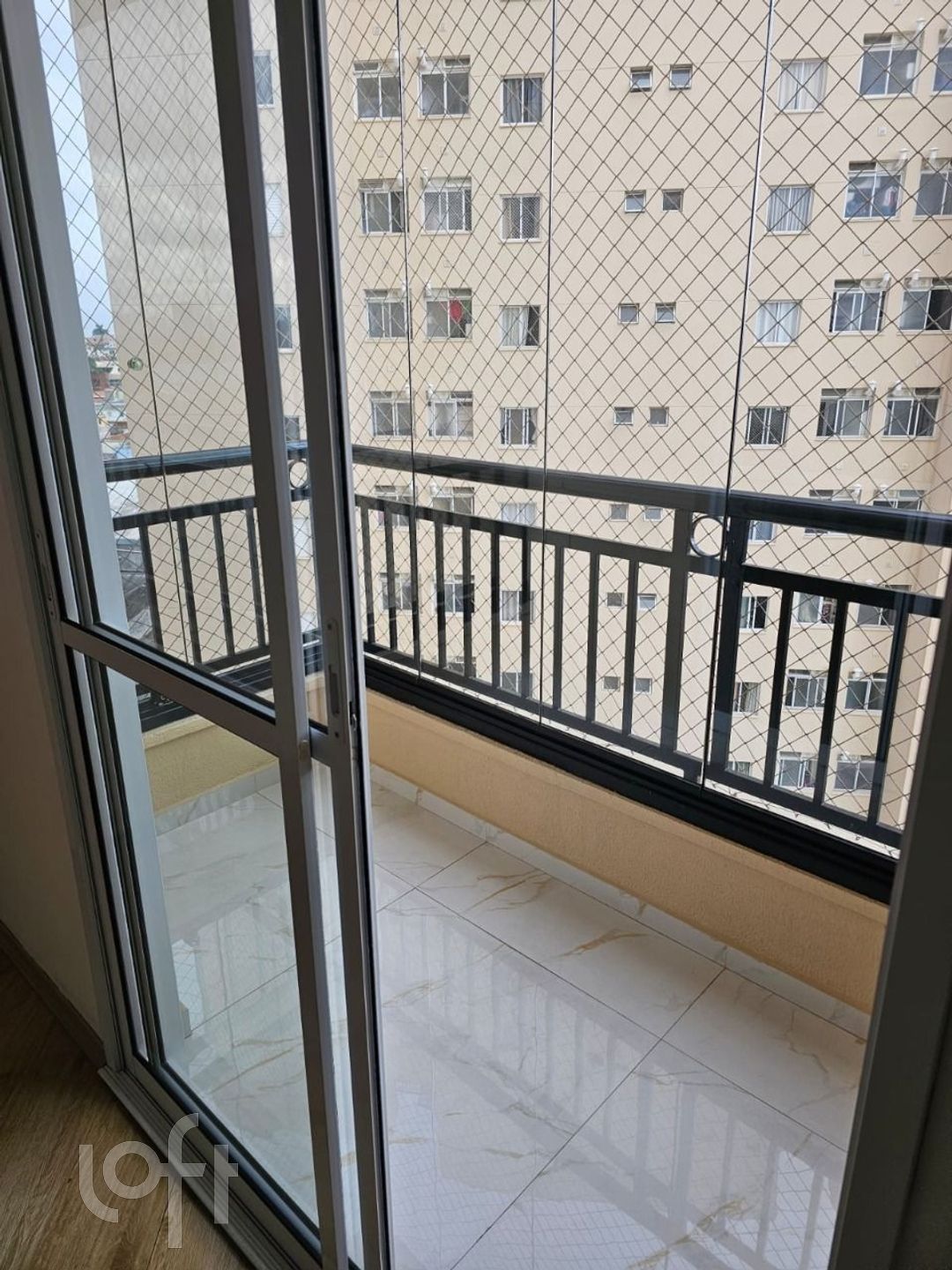 Apartamento à venda com 2 quartos, 64m² - Foto 5