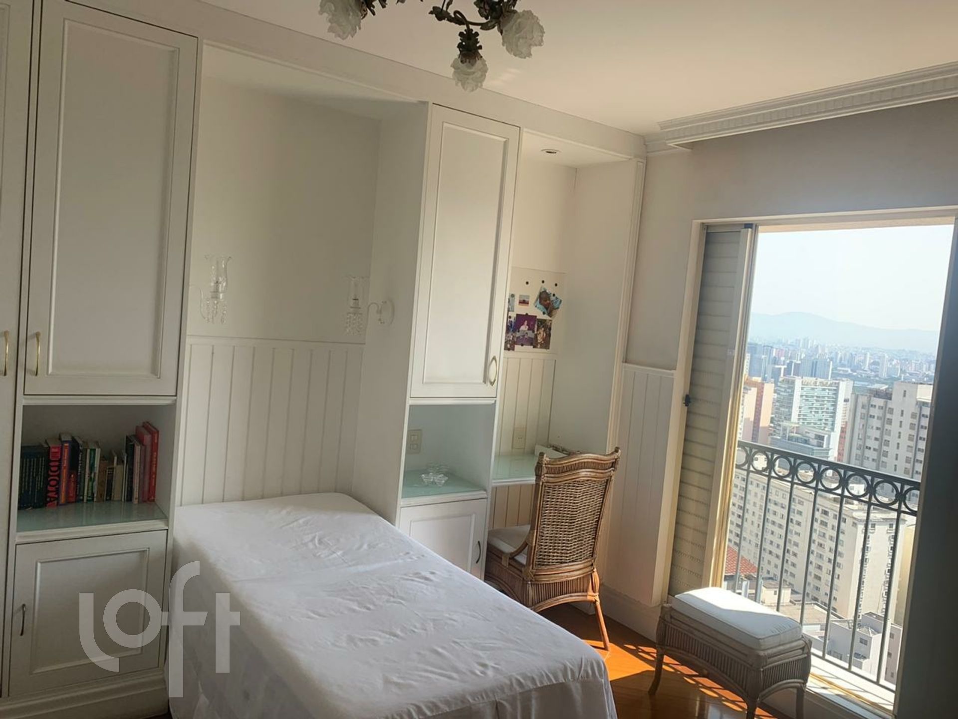 Apartamento à venda com 4 quartos, 317m² - Foto 4