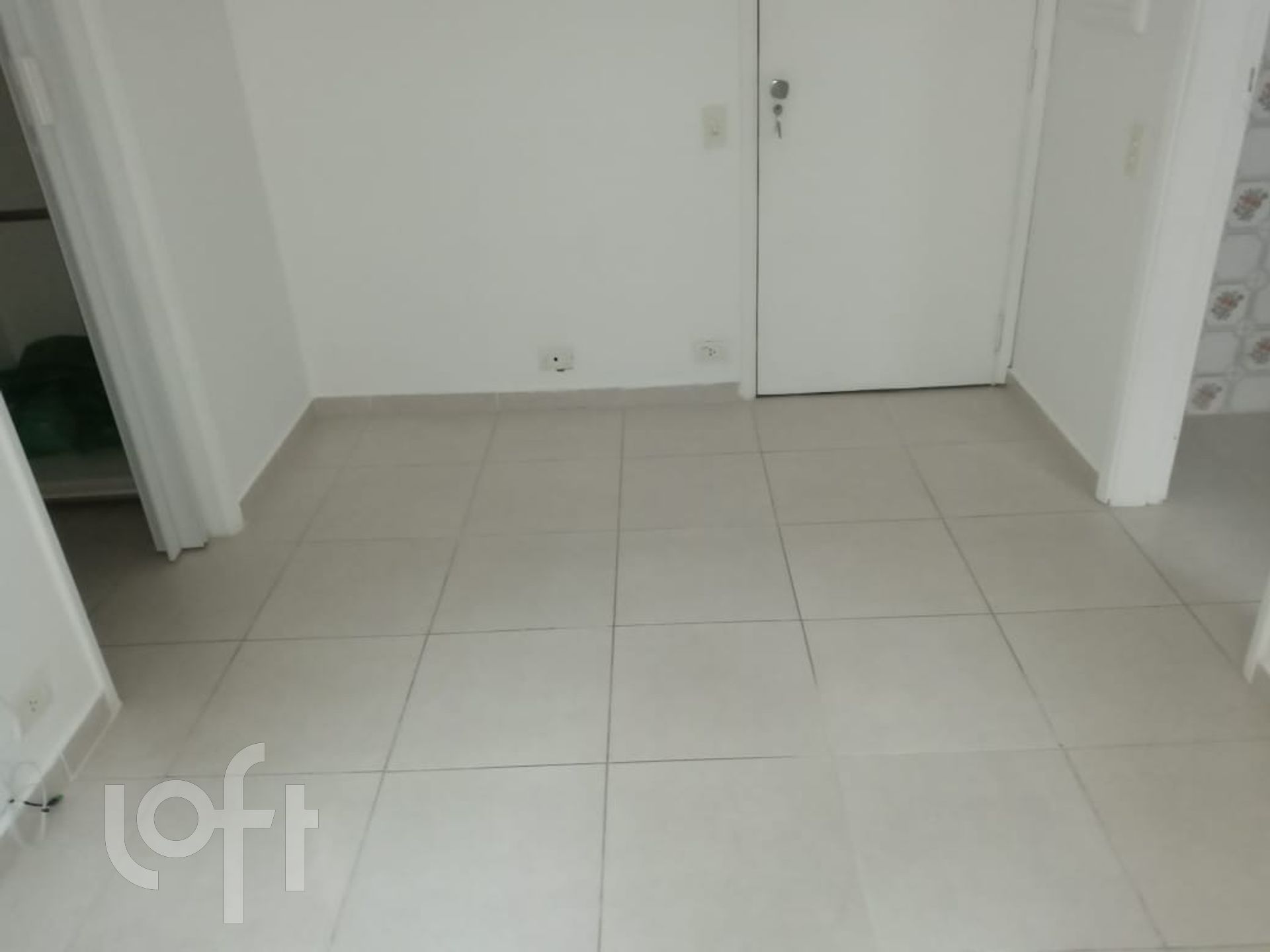 Apartamento à venda com 1 quarto, 52m² - Foto 2