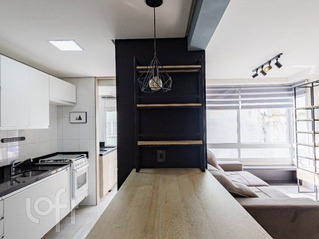 Apartamento com 61m², 2 dormitórios, 1 suíte, 2 vagas, Higienópolis em Porto Alegre