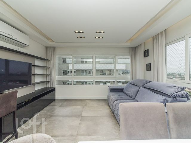 Apartamento com 91m², 3 dormitórios, 1 suíte, 2 vagas, Cristo Redentor em Porto Alegre