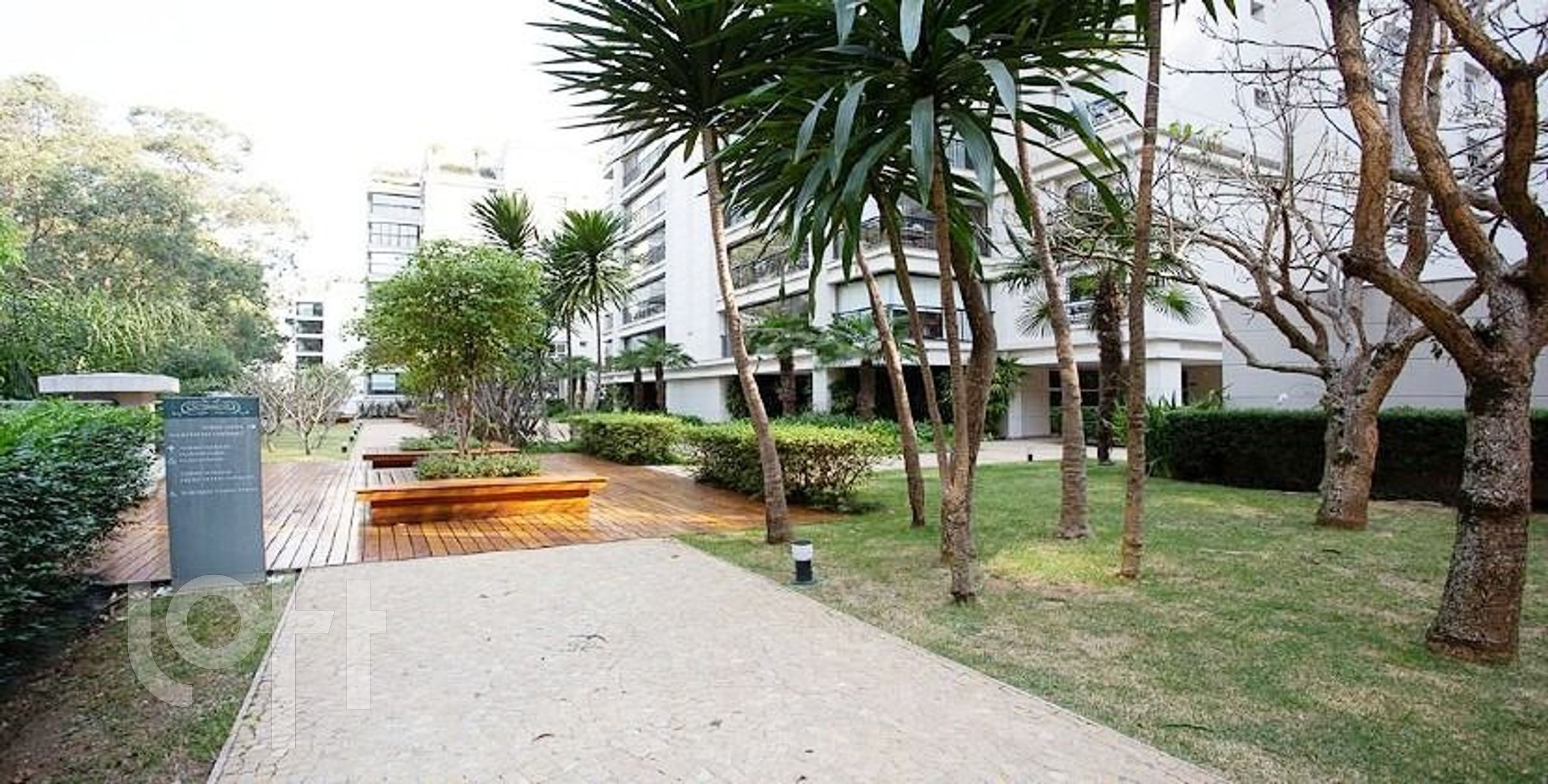 Apartamento à venda com 5 quartos, 357m² - Foto 14