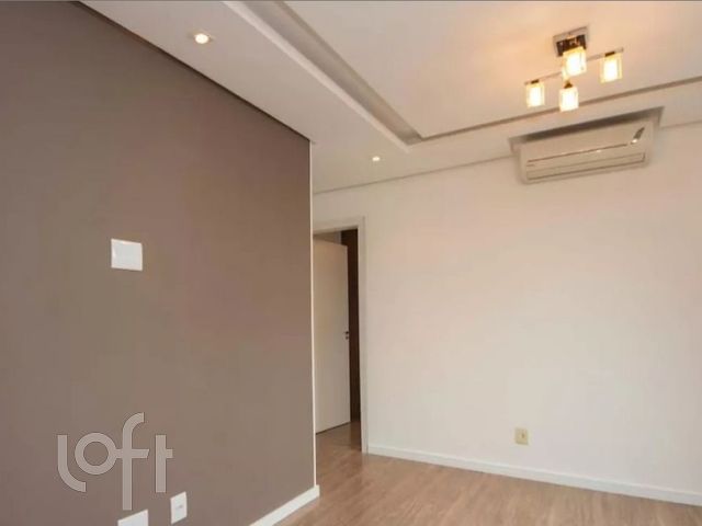 Casa com 200m², 4 dormitórios, Vila Ipiranga em Porto Alegre