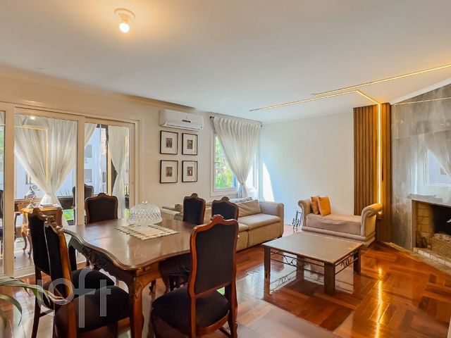 Apartamento com 178m², 3 dormitórios, 2 suítes, 2 vagas, Petrópolis em Porto Alegre