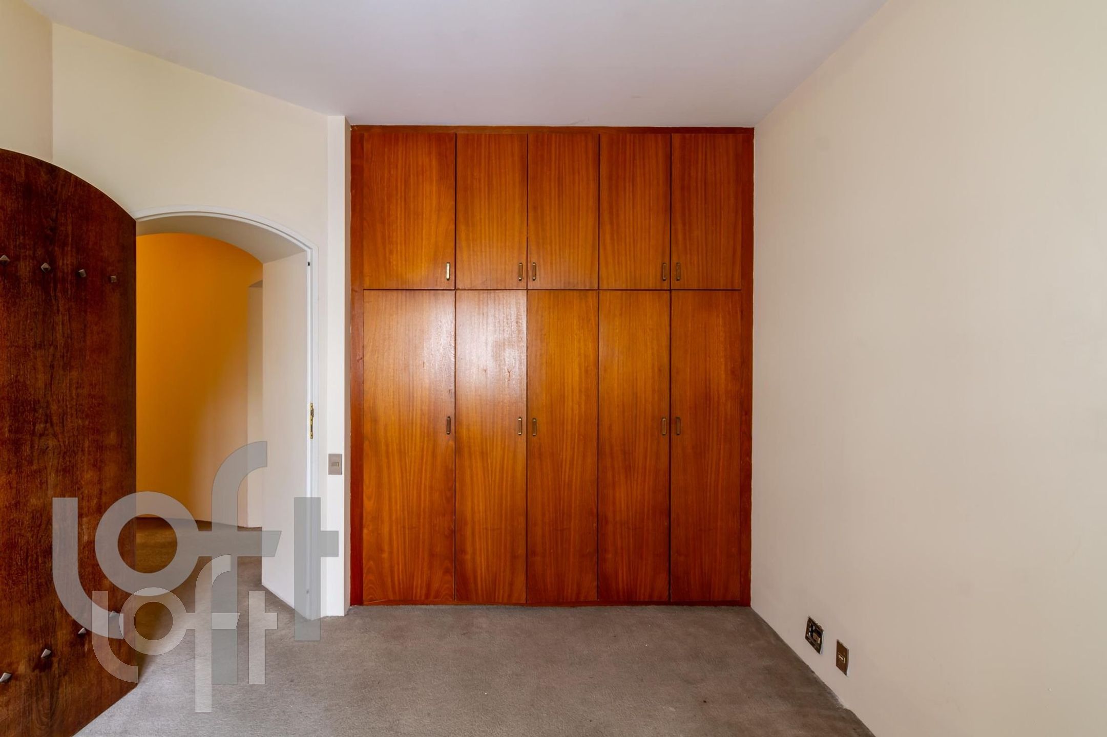 Apartamento à venda com 3 quartos, 300m² - Foto 7