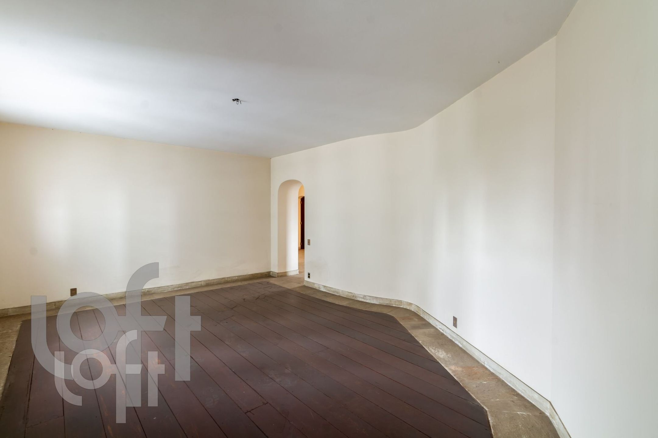 Apartamento à venda com 3 quartos, 300m² - Foto 19