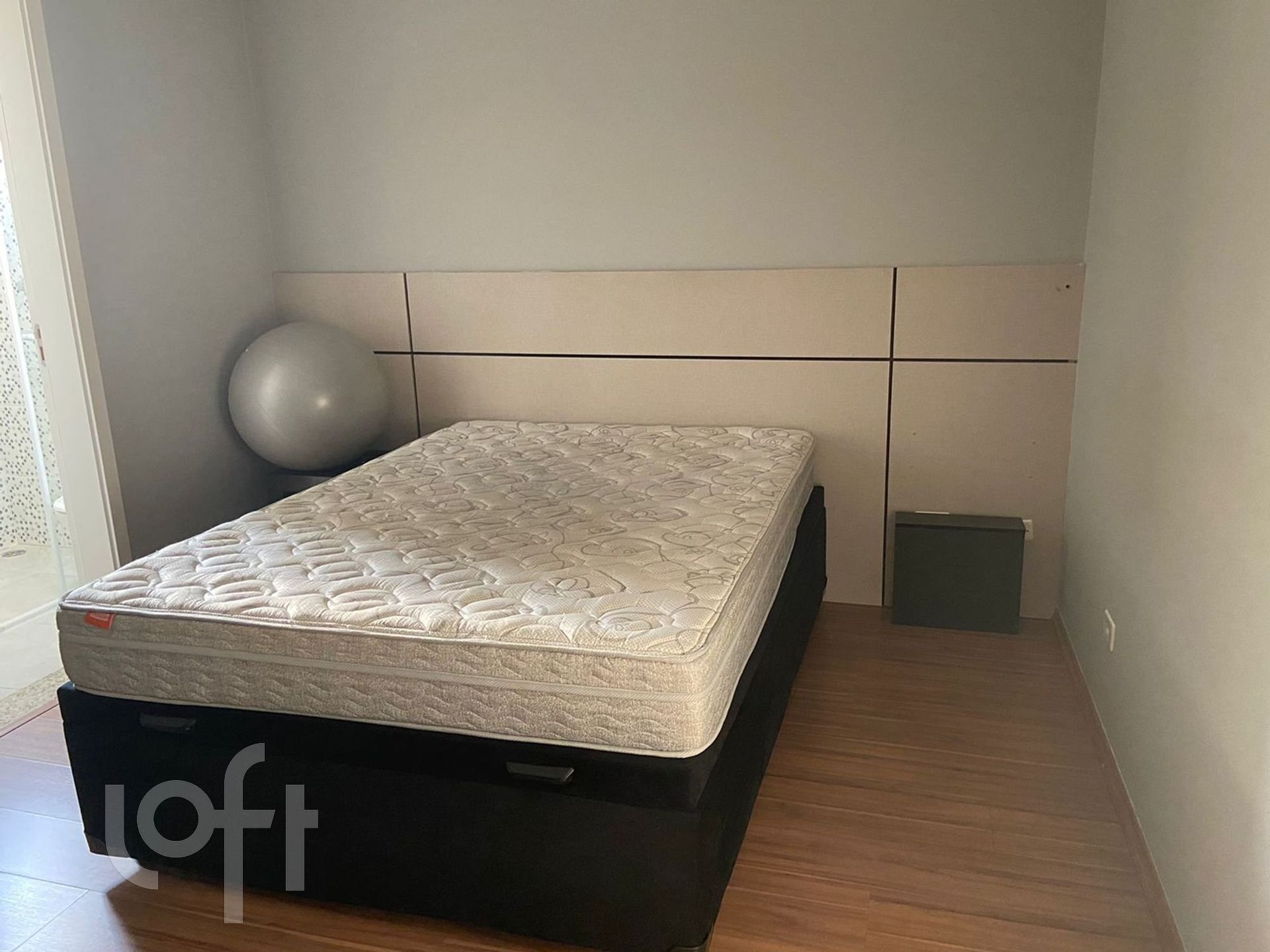 Apartamento à venda com 1 quarto, 80m² - Foto 8