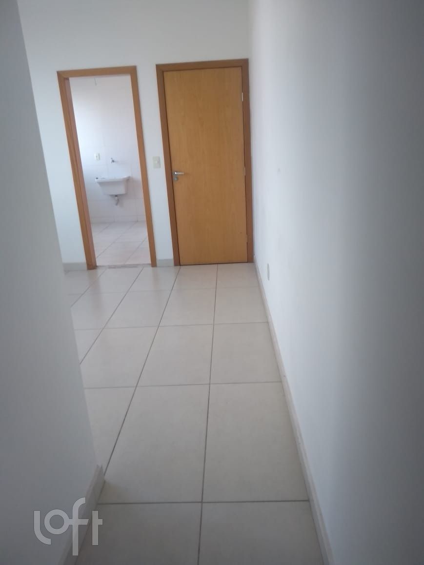 Apartamento à venda com 2 quartos, 56m² - Foto 3