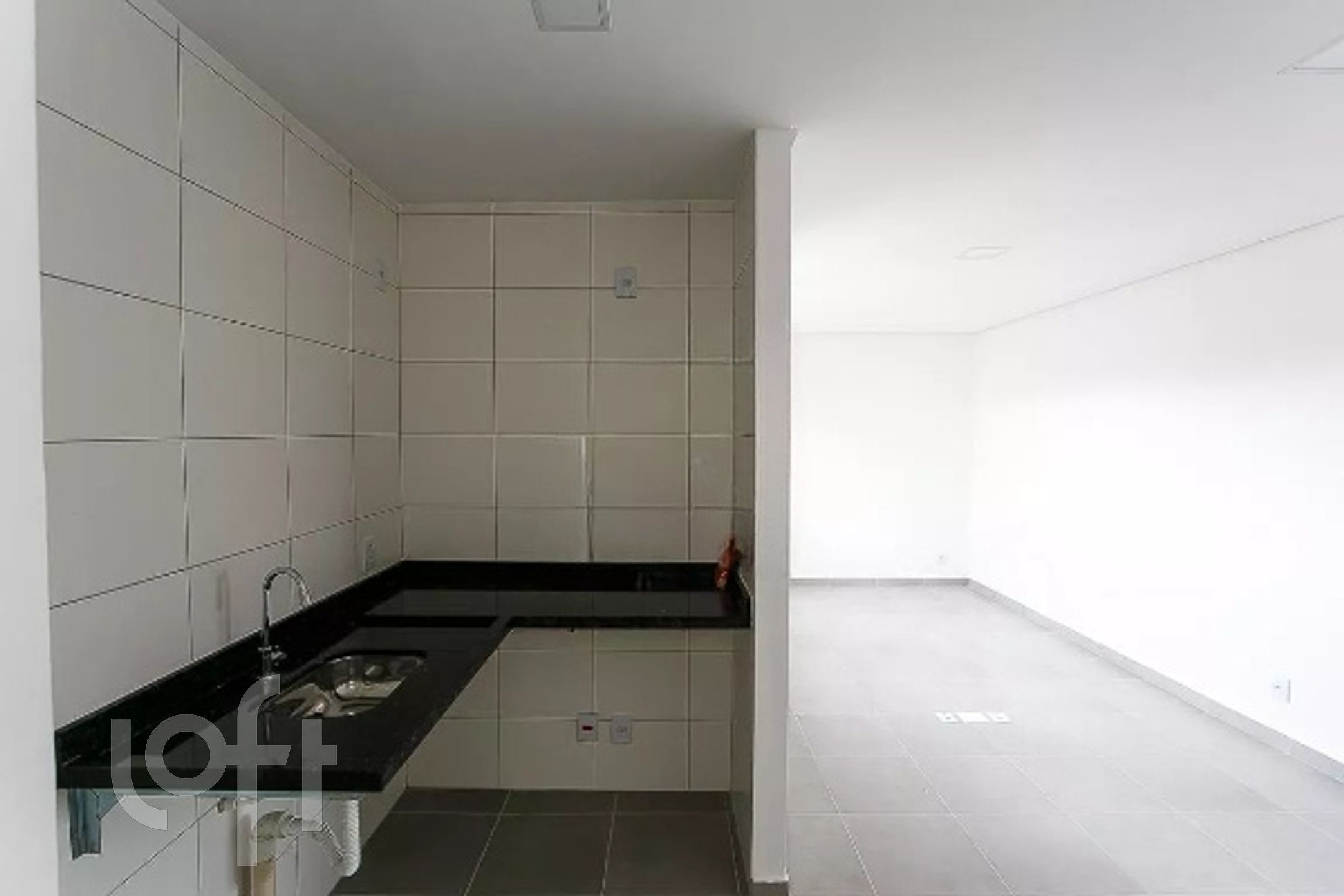 Apartamento à venda com 1 quarto, 32m² - Foto 7