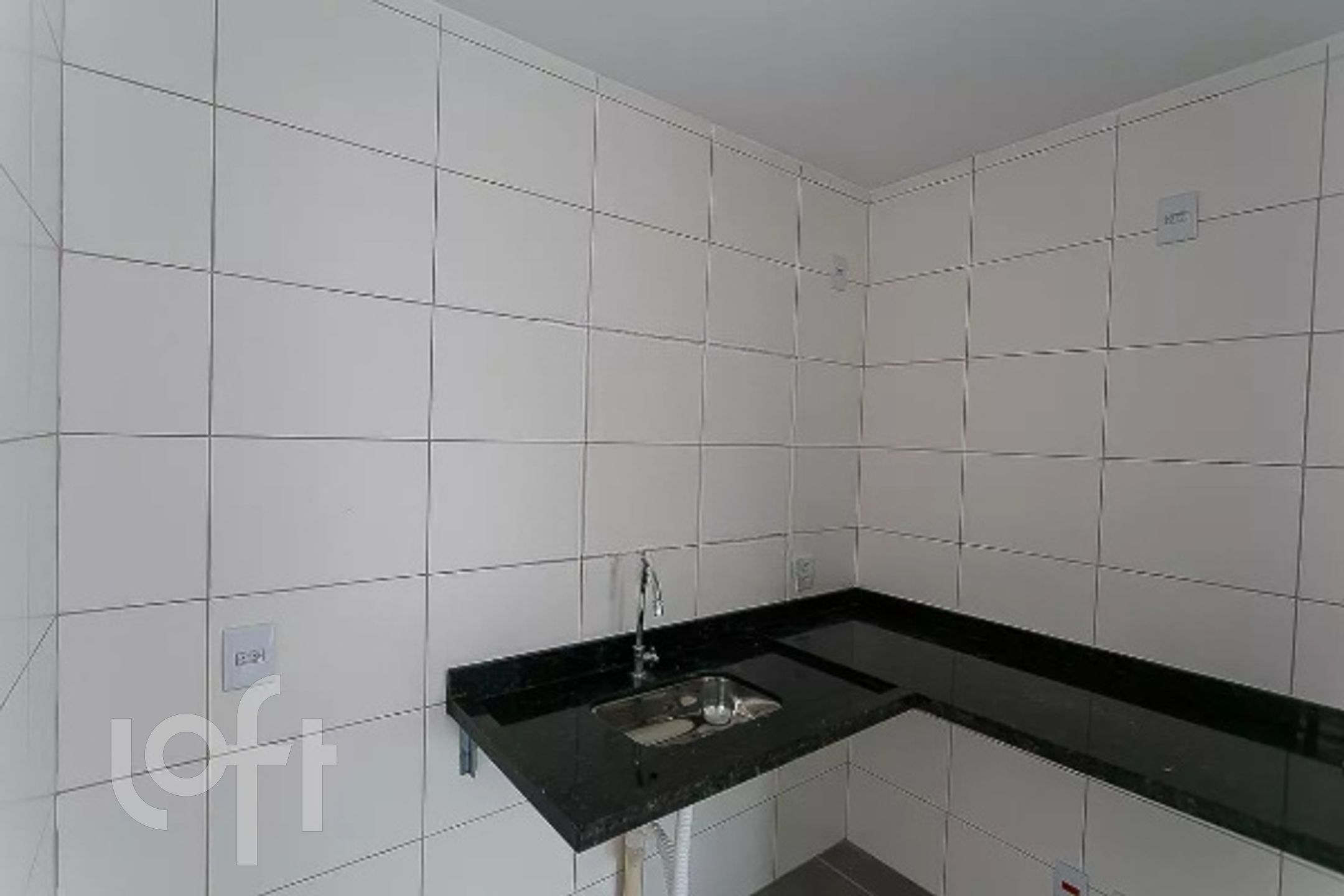 Apartamento à venda com 1 quarto, 32m² - Foto 6