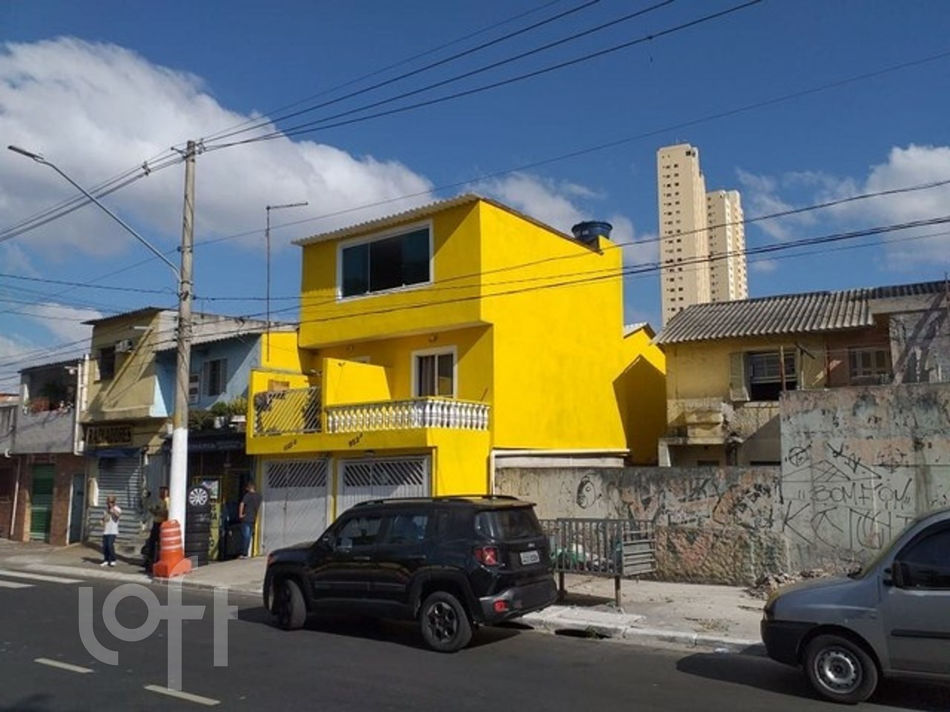 Casa à venda com 2 quartos, 180m² - Foto 1