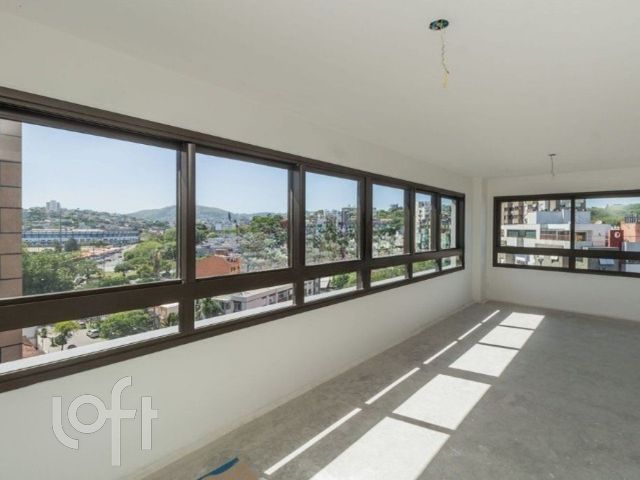 Apartamento com 110m², 3 dormitórios, 2 vagas, Menino Deus em Porto Alegre