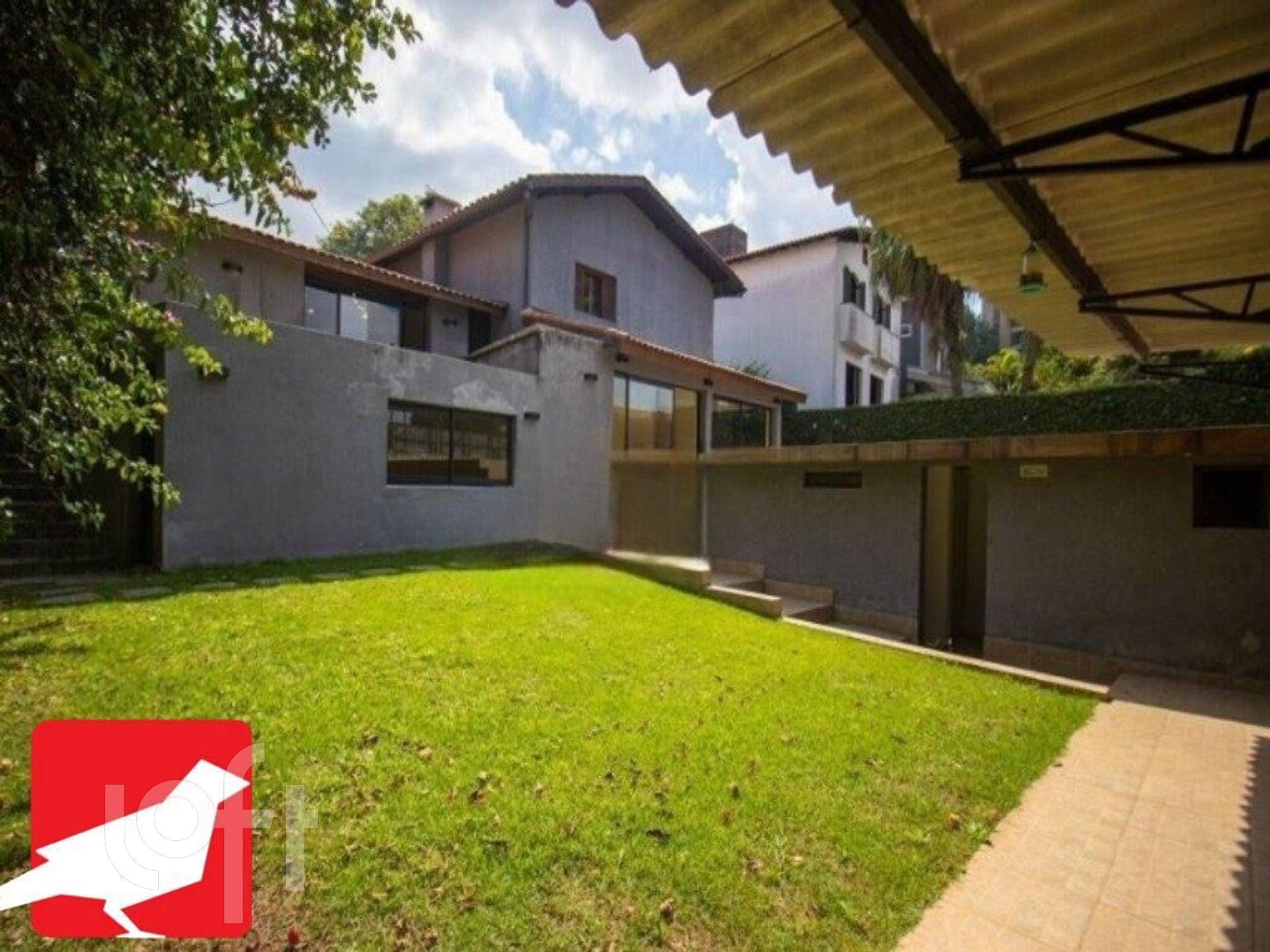 Casa à venda com 3 quartos, 600m² - Foto 10