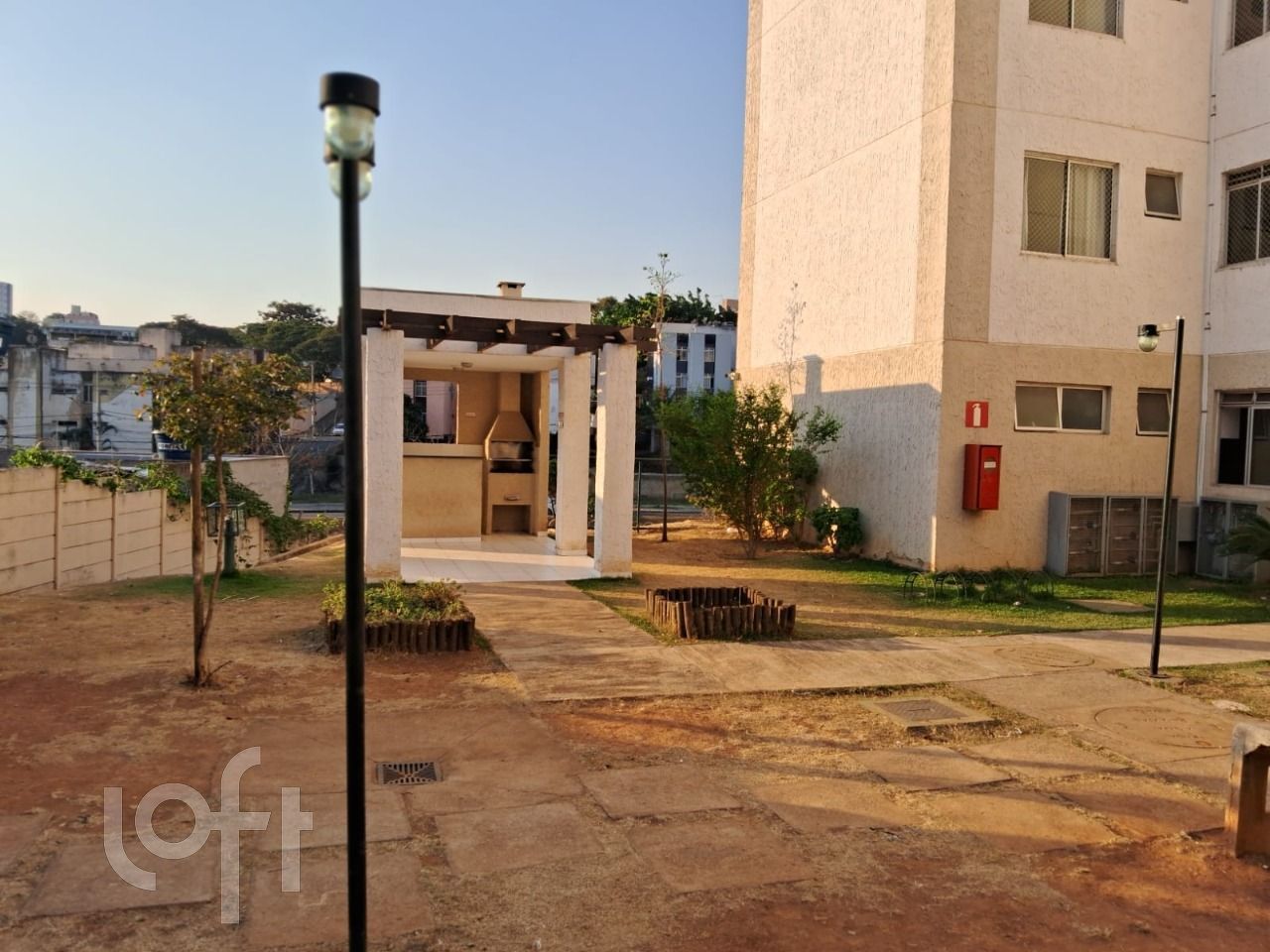 Apartamento à venda com 2 quartos, 43m² - Foto 13