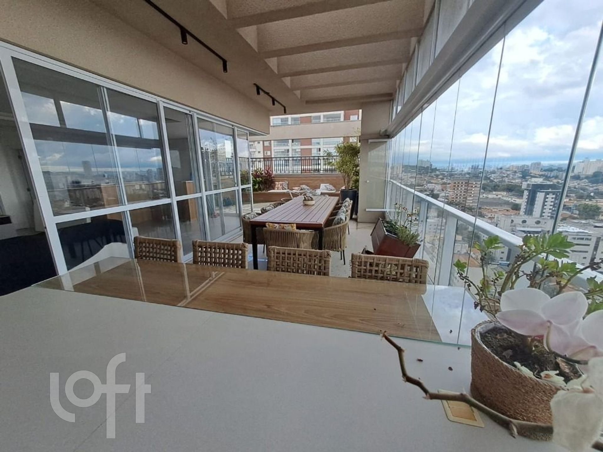 Apartamento à venda com 4 quartos, 337m² - Foto 2