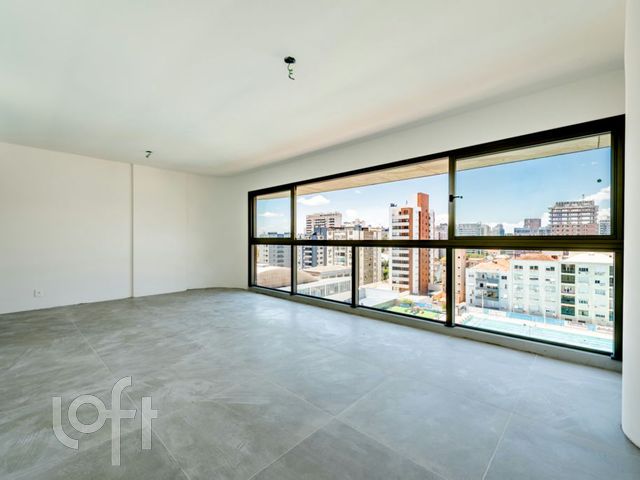 Apartamento com 93m², 2 dormitórios, 2 suítes, 2 vagas, Moinhos de Vento em Porto Alegre