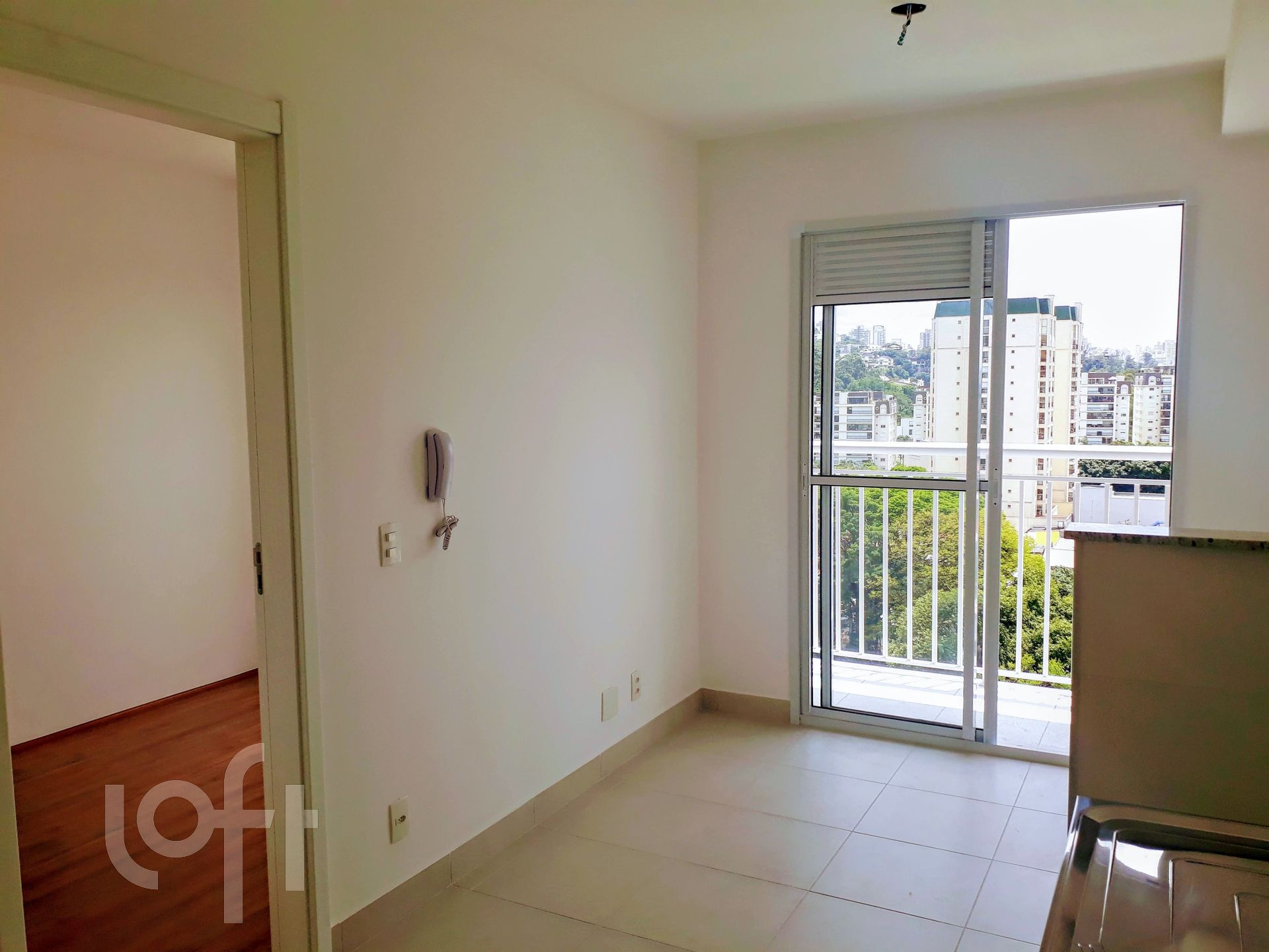 Apartamento à venda com 1 quarto, 30m² - Foto 2