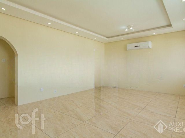 Apartamento com 111m², 3 dormitórios, 1 suíte, Santa Cecília em Porto Alegre