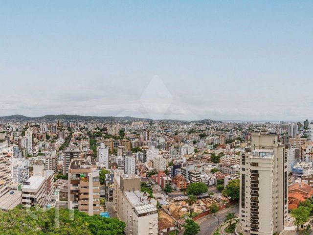 Apartamento com 257m², 4 dormitórios, 4 suítes, 4 vagas, Bela Vista em Porto Alegre