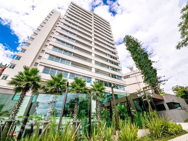 Apartamento com 257m², 4 dormitórios, 4 suítes, 4 vagas, Bela Vista em Porto Alegre