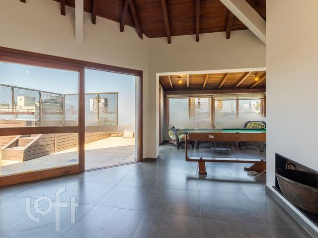 Apartamento com 207m², 2 dormitórios, 2 vagas, Bela Vista em Porto Alegre