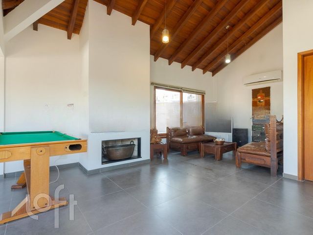 Apartamento com 207m², 2 dormitórios, 2 vagas, Bela Vista em Porto Alegre