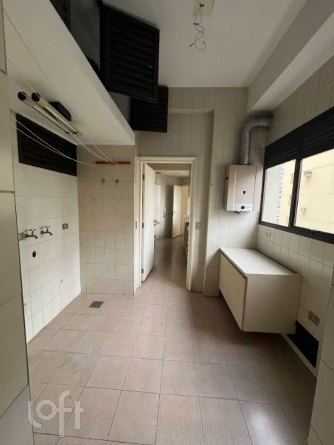 Apartamento à venda com 3 quartos, 200m² - Foto 16