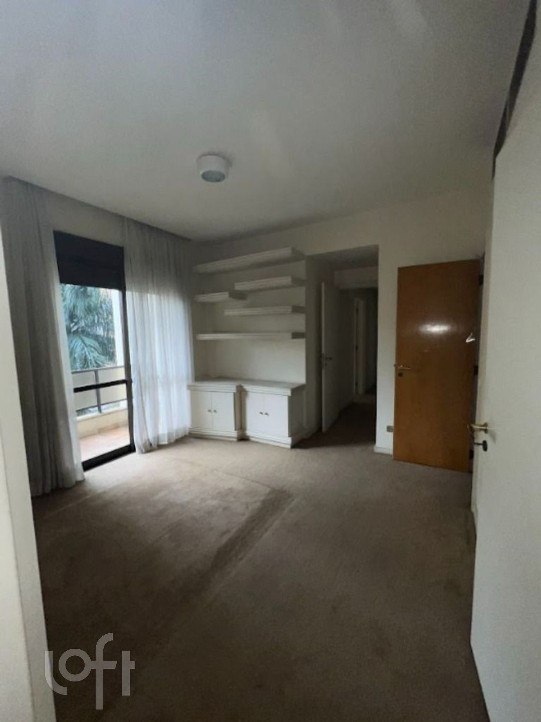 Apartamento à venda com 3 quartos, 200m² - Foto 3