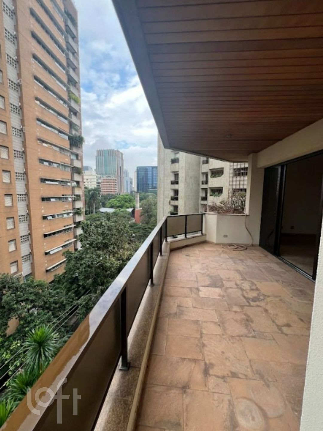 Apartamento à venda com 3 quartos, 200m² - Foto 25