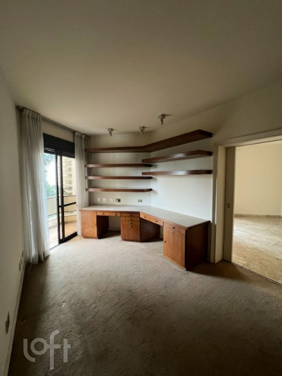 Apartamento à venda com 3 quartos, 200m² - Foto 22