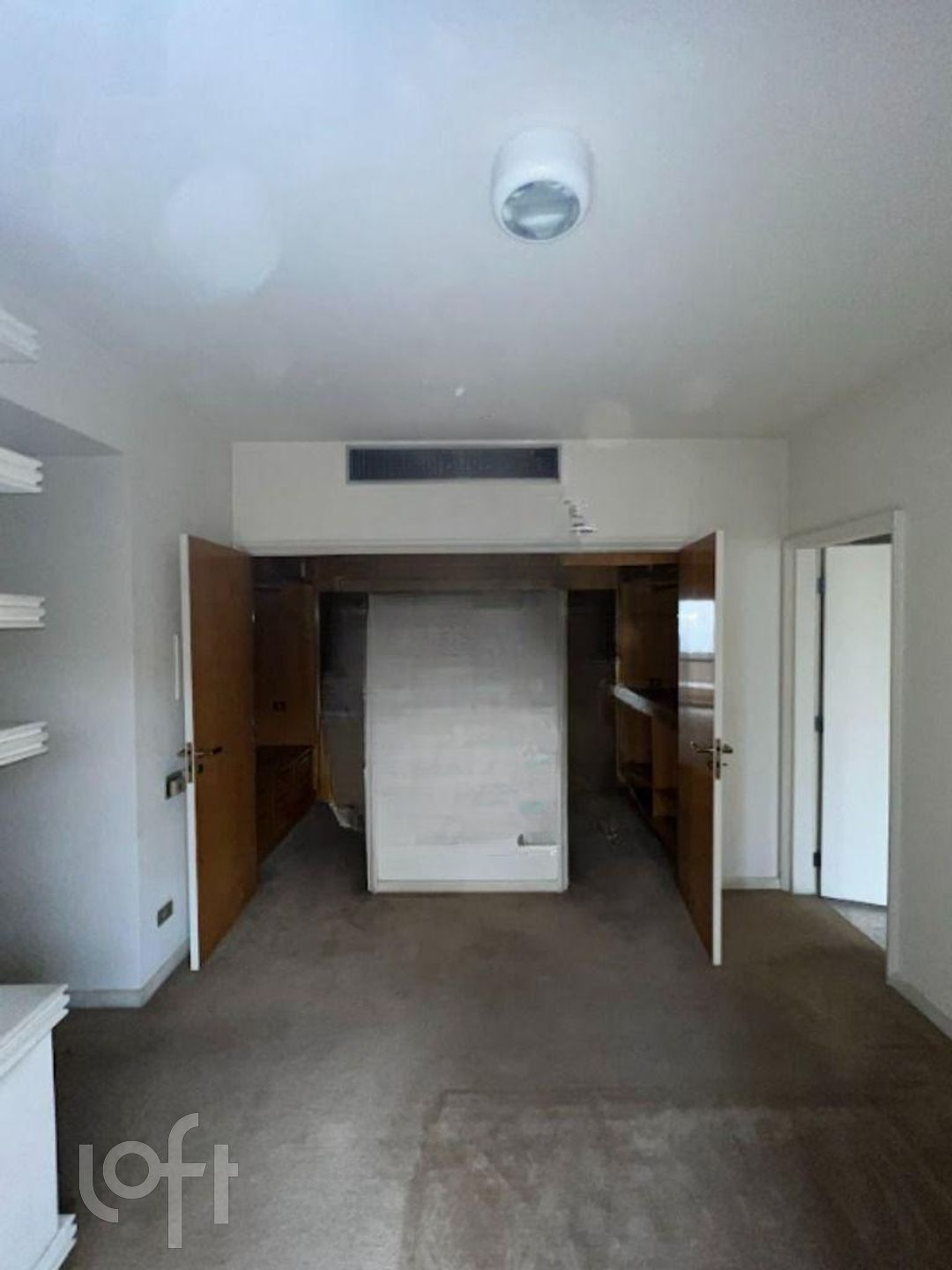 Apartamento à venda com 3 quartos, 200m² - Foto 5