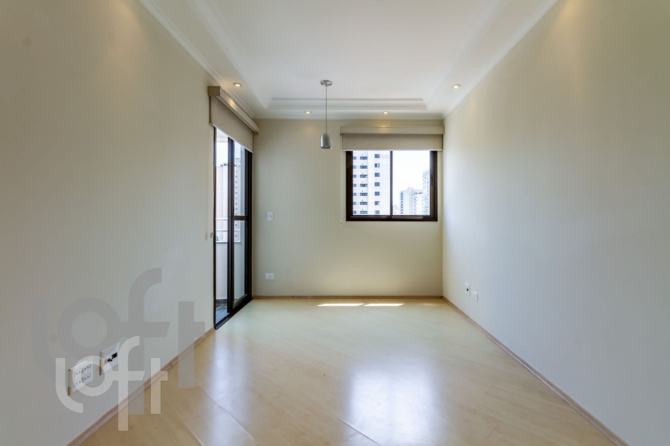 Apartamento à venda com 2 quartos, 55m² - Foto 11