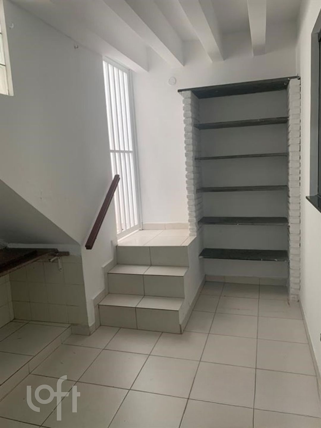 Casa à venda com 4 quartos, 160m² - Foto 4