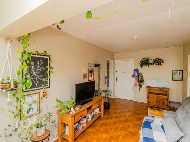 Apartamento com 78m², 2 dormitórios, 1 vaga, Bom Fim em Porto Alegre