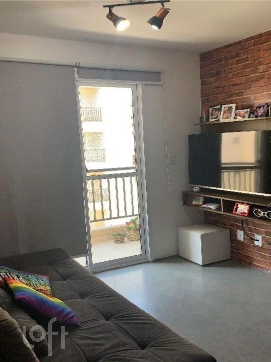 Apartamento à venda com 2 quartos, 44m² - Foto 11