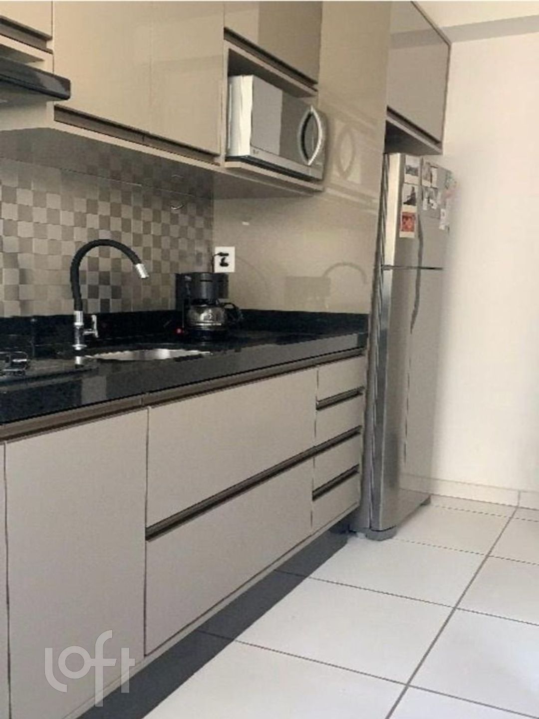 Apartamento à venda com 2 quartos, 44m² - Foto 2