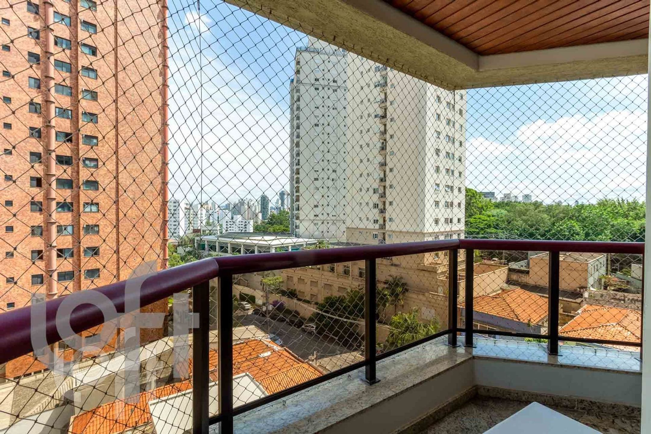 Apartamento à venda com 4 quartos, 190m² - Foto 13