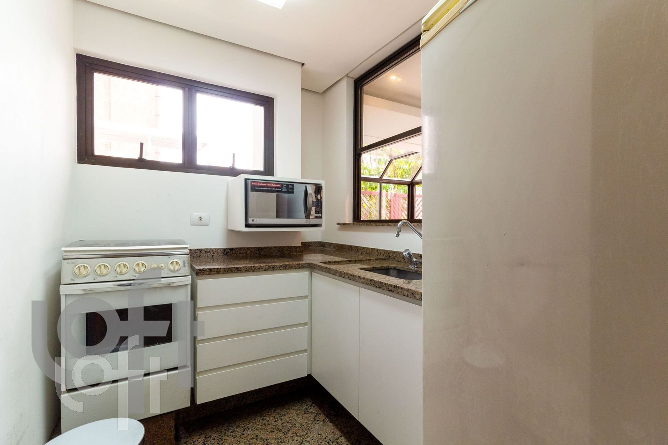 Apartamento à venda com 4 quartos, 190m² - Foto 43