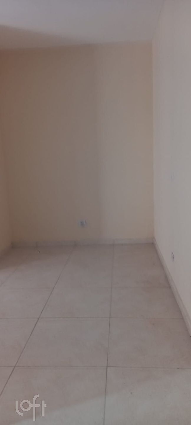 Casa à venda com 6 quartos, 230m² - Foto 2