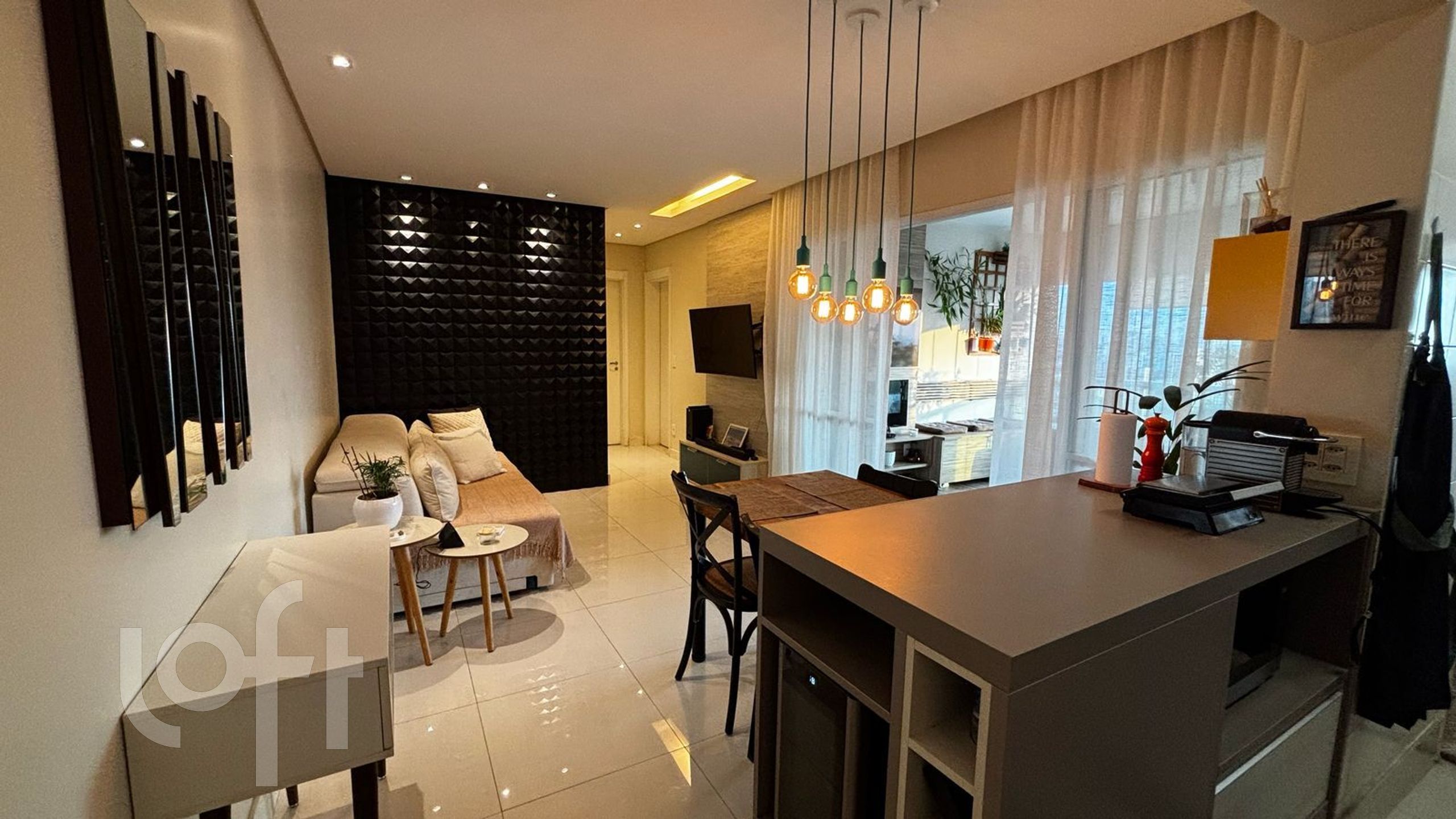 Apartamento à venda em Jardim Aeroporto com 74 m²,