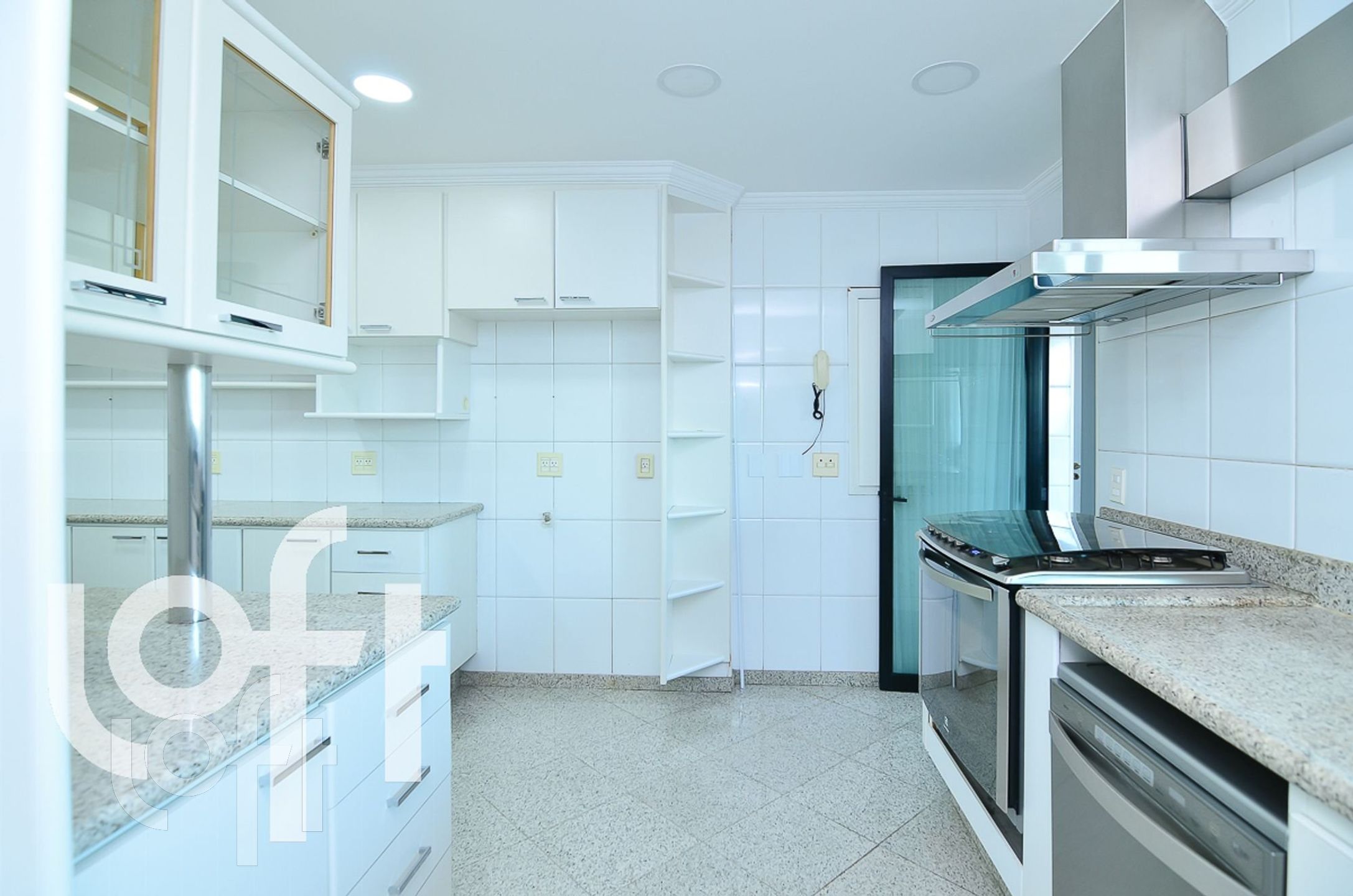 Apartamento à venda com 3 quartos, 258m² - Foto 41