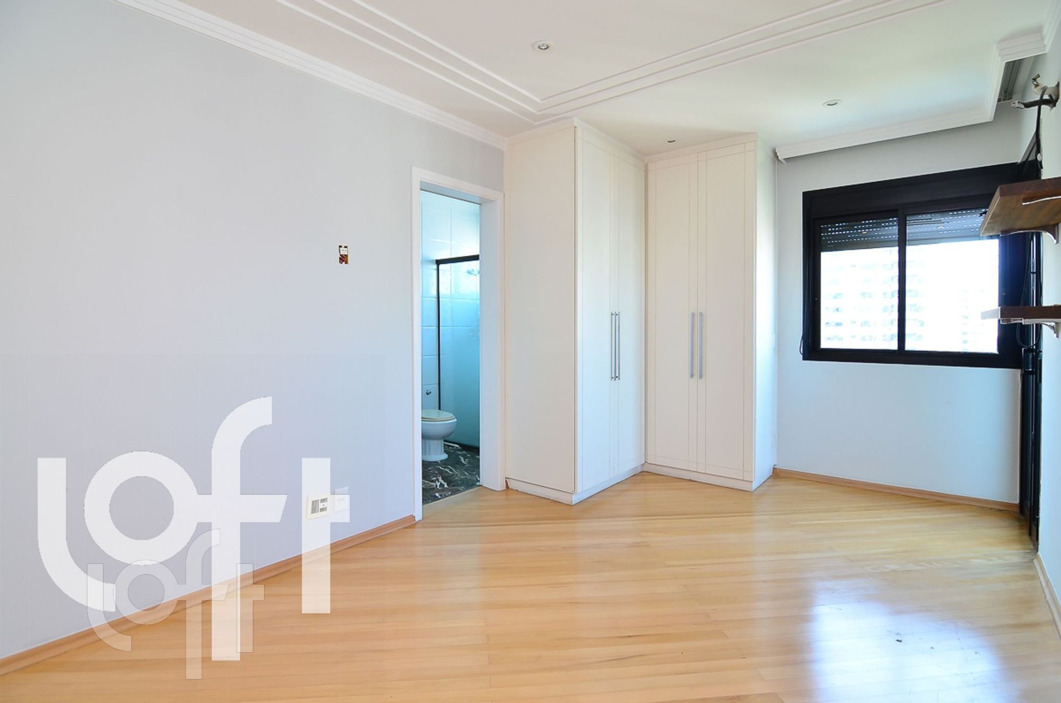 Apartamento à venda com 3 quartos, 258m² - Foto 14