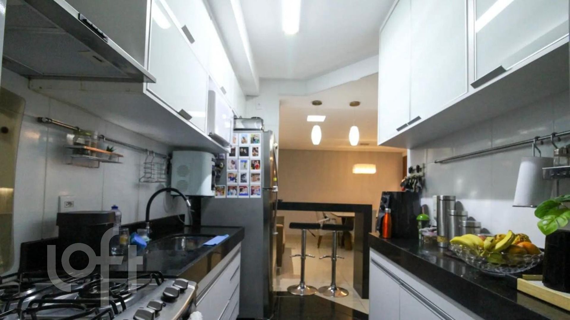 Apartamento à venda com 3 quartos, 75m² - Foto 4