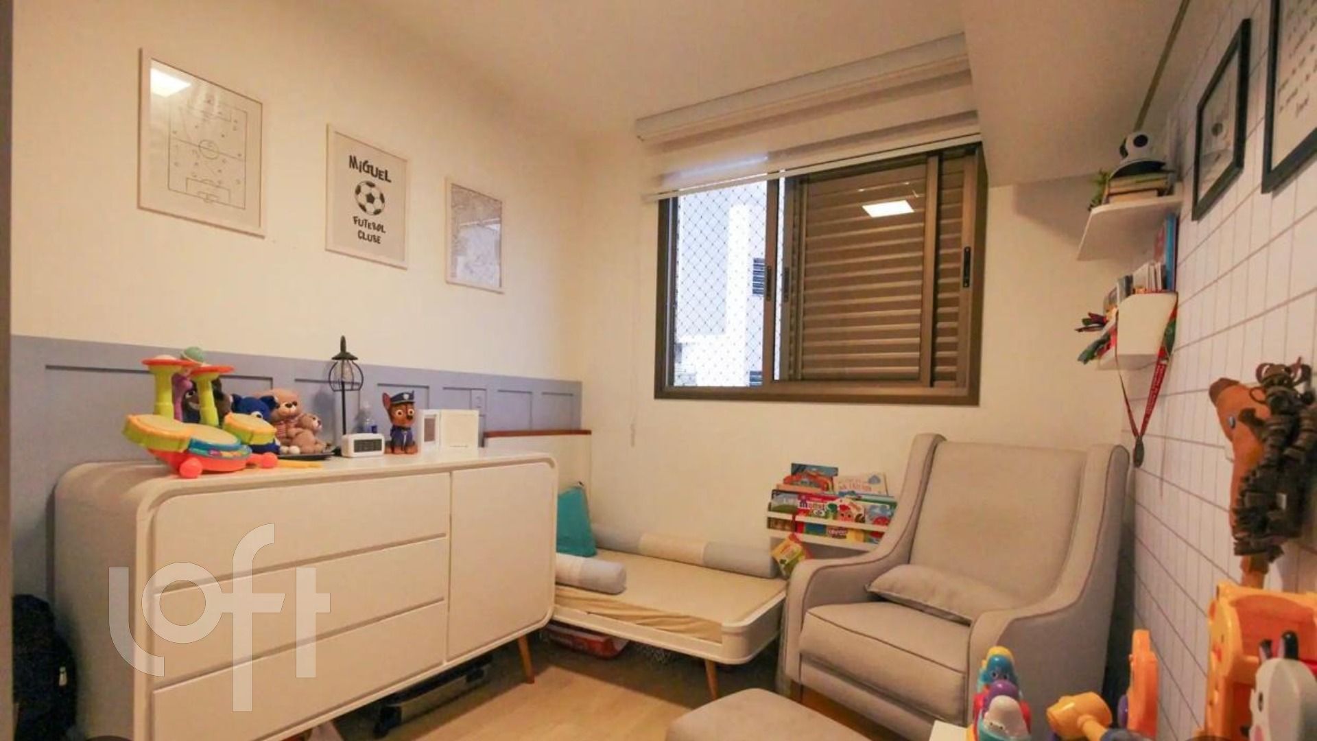 Apartamento à venda com 3 quartos, 75m² - Foto 12