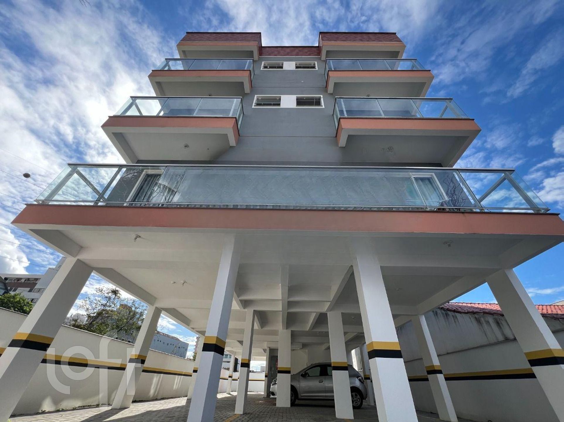 Apartamento à venda em Passa Vinte com 73 m², 2 quartos, 1 vaga