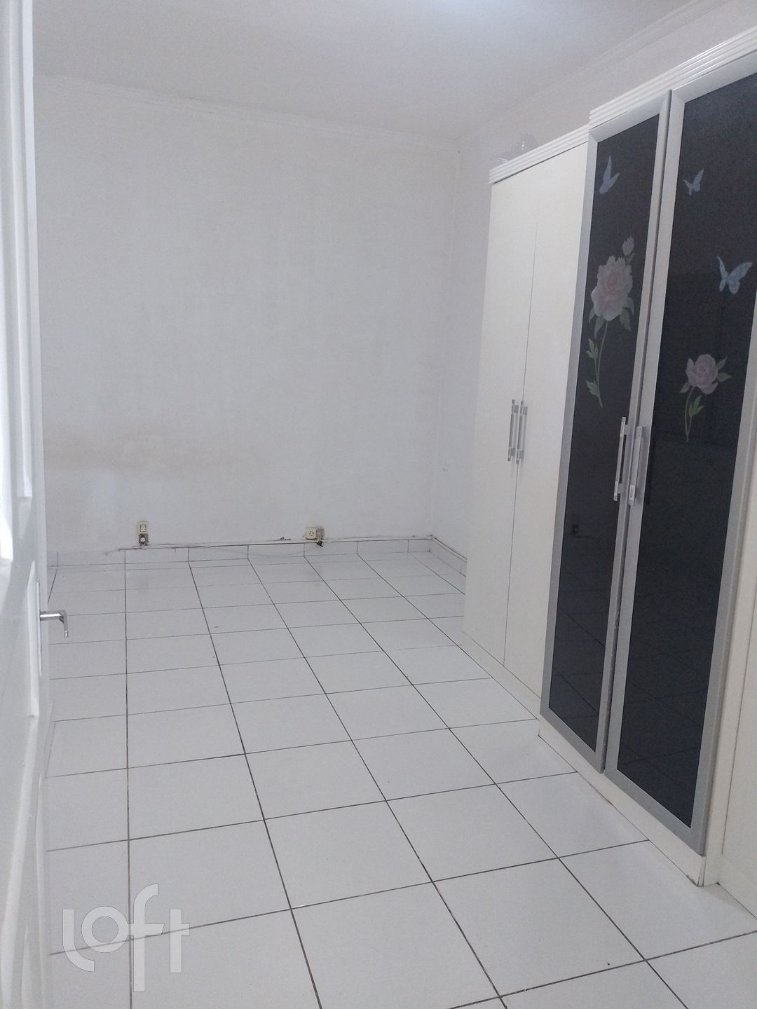 Apartamento à venda com 1 quarto, 60m² - Foto 4