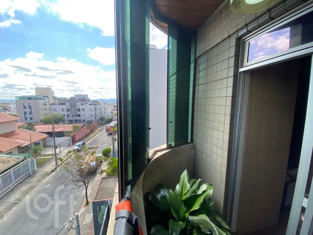 Apartamento à venda com 4 quartos, 212m² - Foto 12