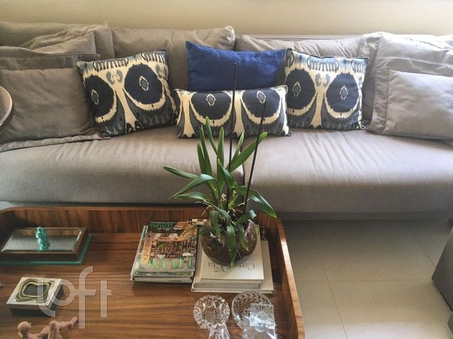 Apartamento com 113m², 3 dormitórios, 2 vagas, Higienópolis em Porto Alegre