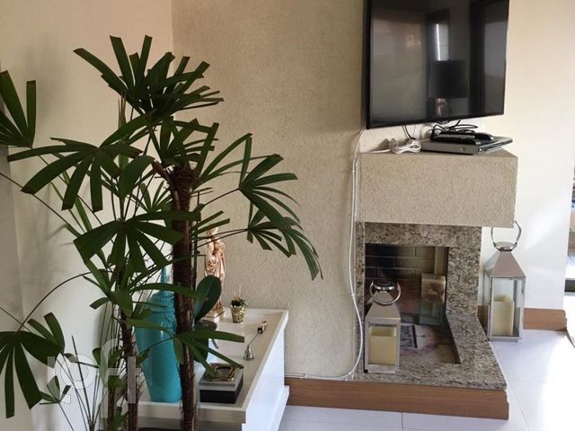 Apartamento com 113m², 3 dormitórios, 2 vagas, Higienópolis em Porto Alegre